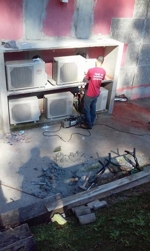 Empresa de Manutenção de Ar Condicionado Preço no Jardim Guarapiranga - Empresa de Ar Condicionado em Barueri